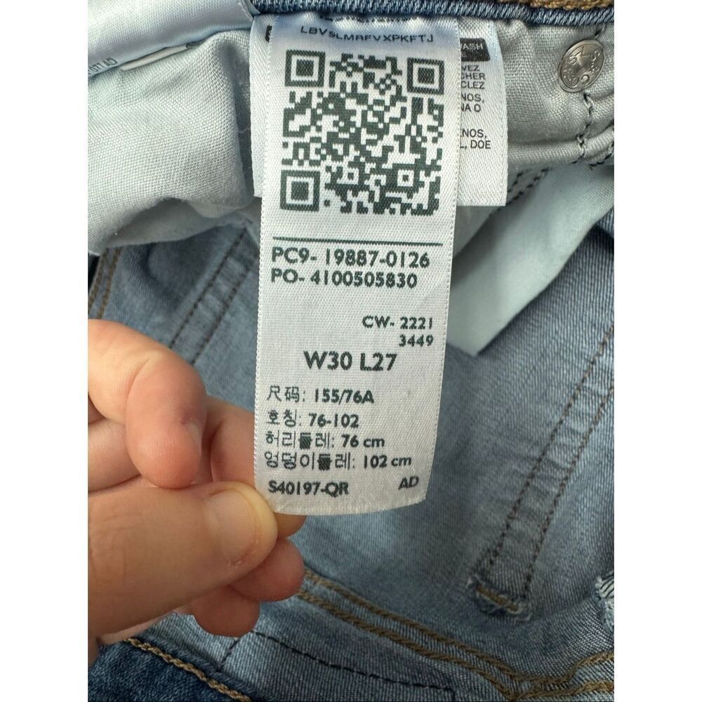 Levi’s Boyfriend Denim Jeans Size 30 - Picture 7 of 7